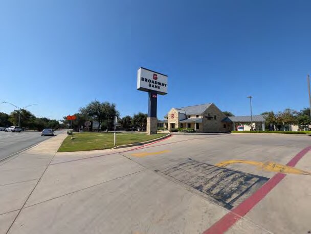 More Photos Of 16767 Huebner Rd, San Antonio Bank For Sale