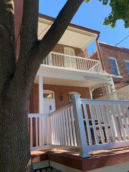 More Photos Of 2526 Saint Paul St, Baltimore Office For Sale