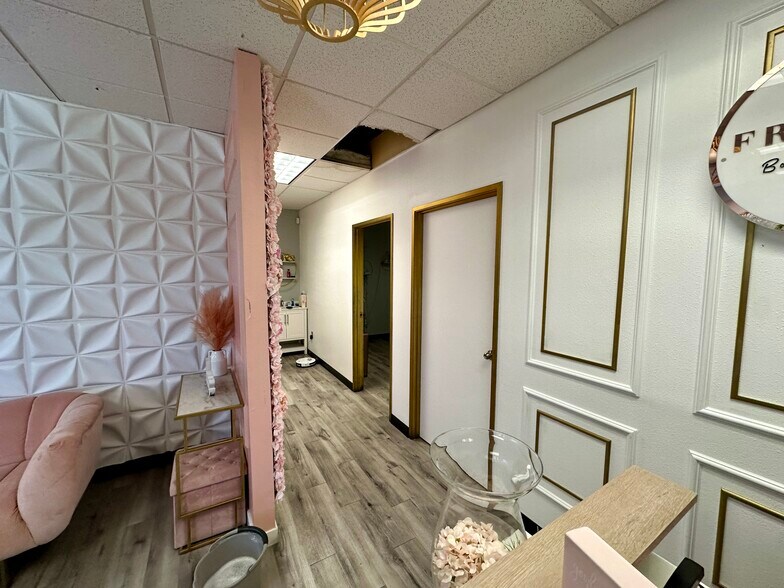 More Photos Of 861 Harold Pl, Chula Vista Research And Development For Sale