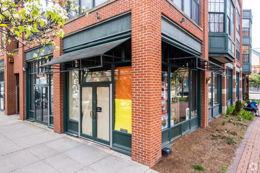 More Photos Of 121-191 Walton St, Syracuse Office For Lease