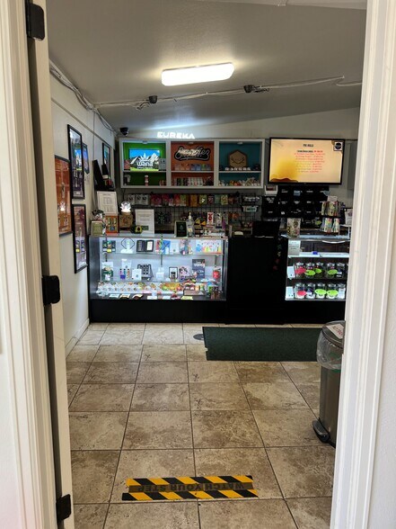 More Photos Of 1534 55th St, Boulder Office For Lease