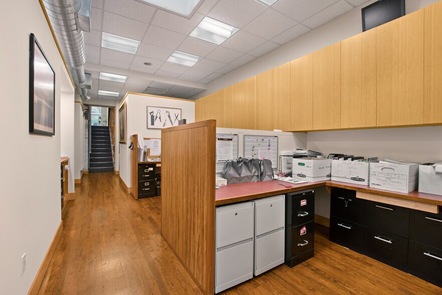 More Photos Of 417 W 126th St, New York Flex For Sale