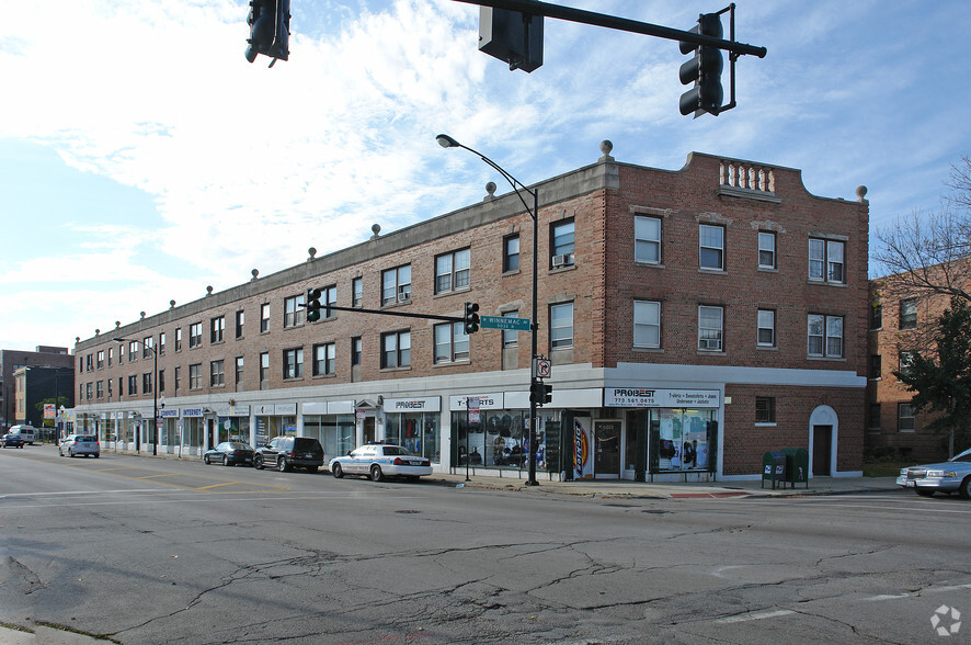 Primary Photo Of 5014-5038 N Lincoln Ave, Chicago Storefront Retail Residential For Lease