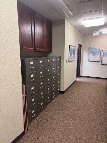 More Photos Of 3823 84th St, Lubbock Office For Sale