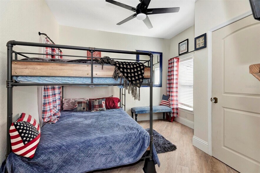 More Photos Of 403 Herbert St, Port Orange Specialty For Sale