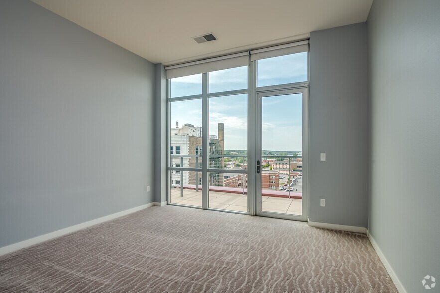 More Photos Of 115 E Walnut St, Green Bay Apartments For Lease