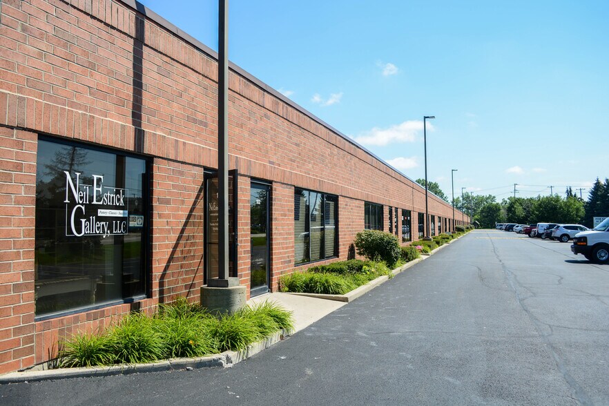 More Photos Of 888 E Belvidere Rd, Grayslake Warehouse For Sale