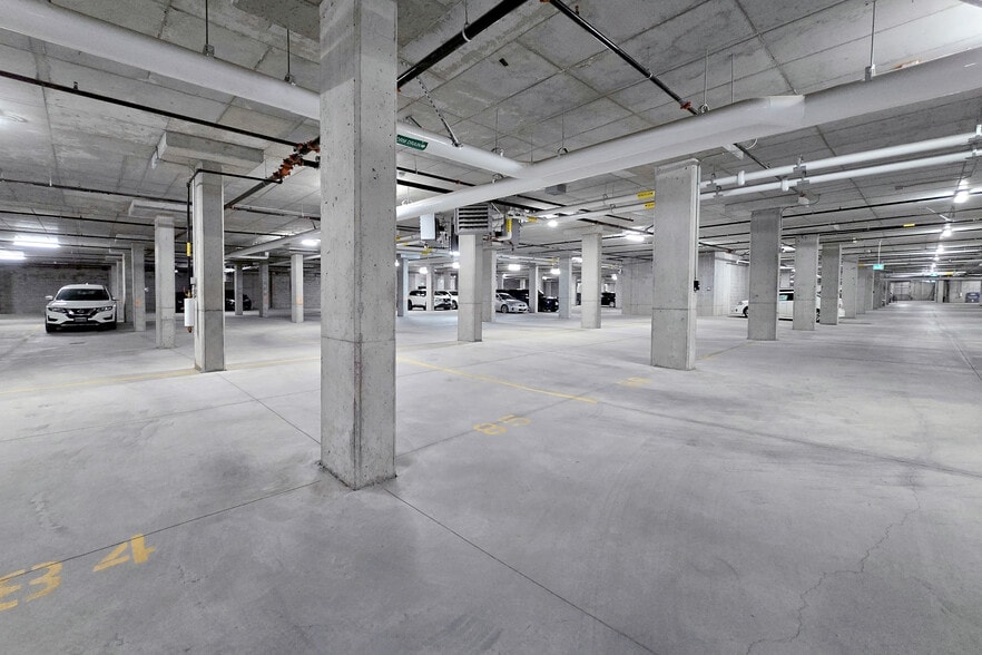 More Photos Of 1340-1350 Hemlock Rd, Ottawa Apartments For Sale