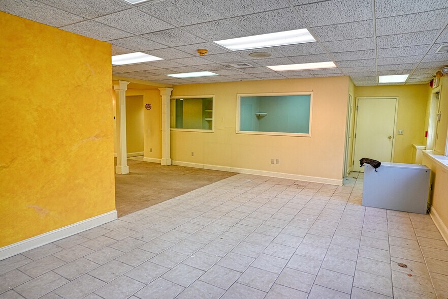 More Photos Of 569 Main St, Monroe Office For Sale