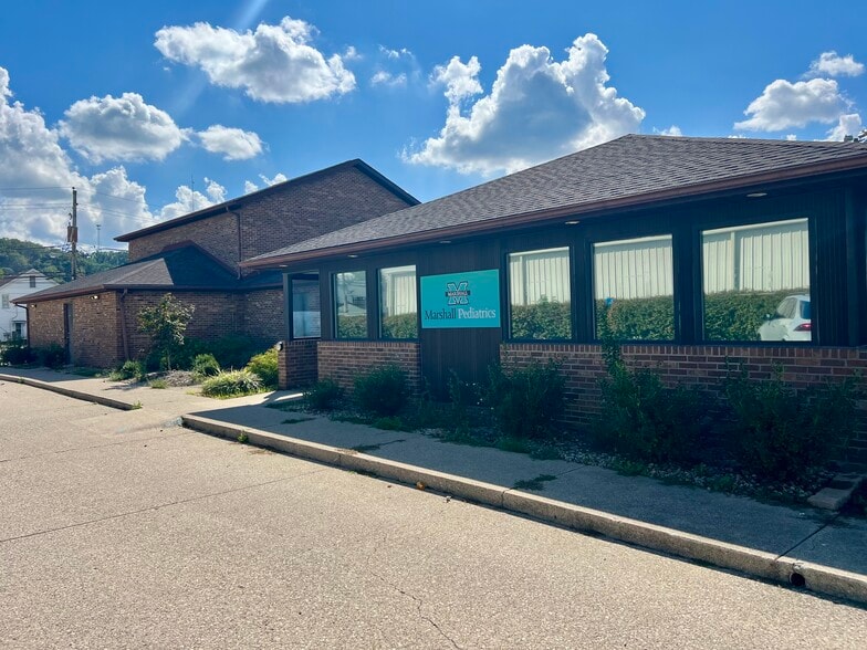 More Photos Of 2915 3rd Ave, Huntington Medical For Lease