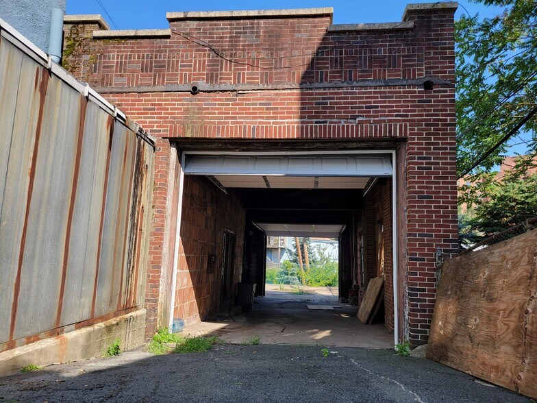 More Photos Of 144 Cortlandt St, Sleepy Hollow Village Apartments For Lease