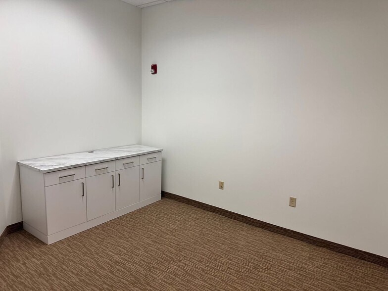 More Photos Of 3550 Parkwood Blvd, Frisco Medical For Lease