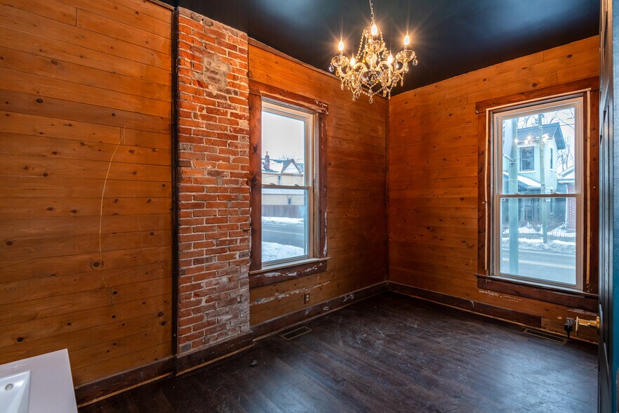 More Photos Of 1620 E 5th St, Dayton Flex For Sale