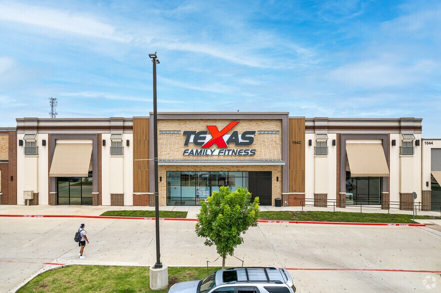 More Photos Of NWC FM 423 & King Rd, Frisco Unknown For Lease