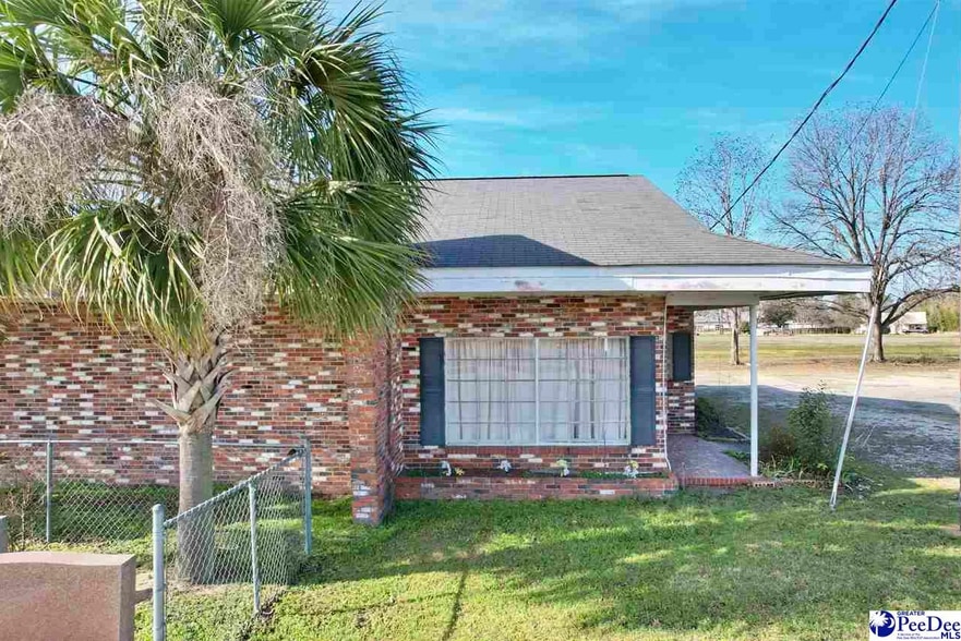 More Photos Of 1007 Highway 301, Dillon Flex For Sale