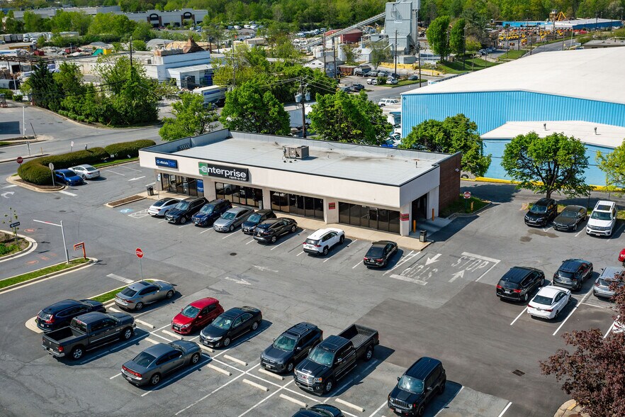 More Photos Of 1300-1338 E Gude Dr, Rockville Unknown For Lease