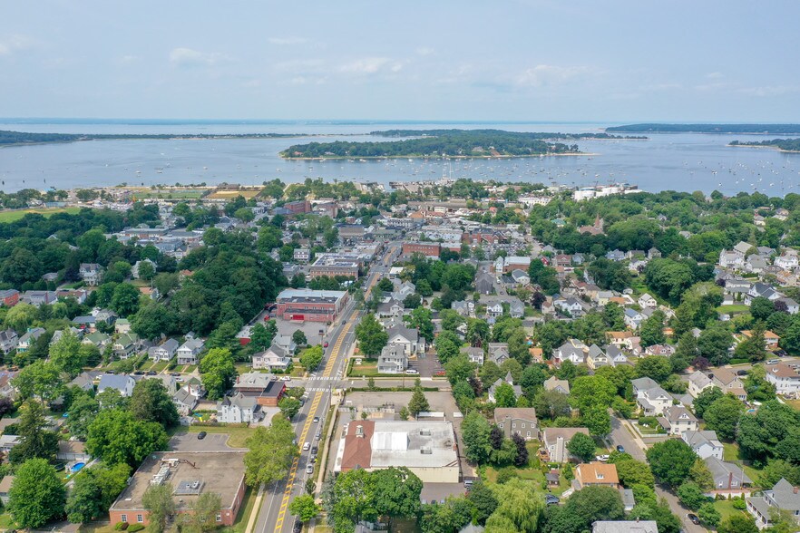 More Photos Of 221 South St, Oyster Bay Freestanding For Sale