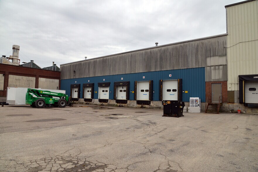 More Photos Of 10-14 New Bond St, Worcester Warehouse For Lease