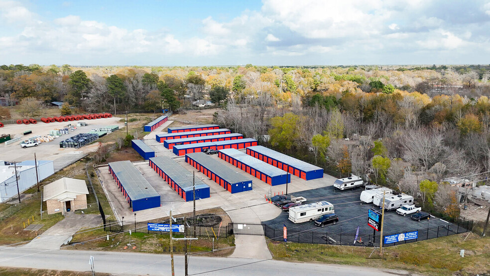 Primary Photo Of 11483 Old Highway 105 E, Conroe Self Storage For Sale