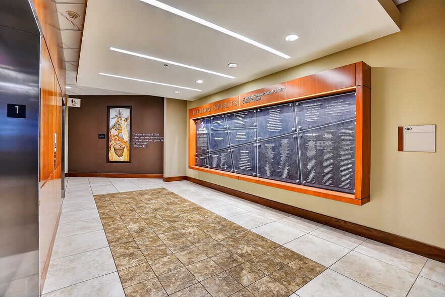 More Photos Of 2728 10th Ave S, Birmingham Medical For Lease