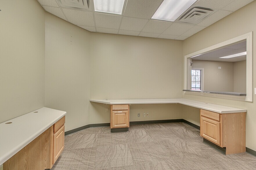 More Photos Of 1001-1045 N Highland Ave, Murfreesboro Medical For Lease