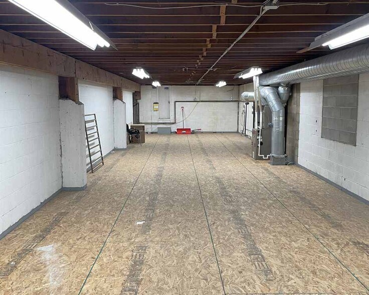 More Photos Of 11755 108th Ave NW, Edmonton Service For Sale