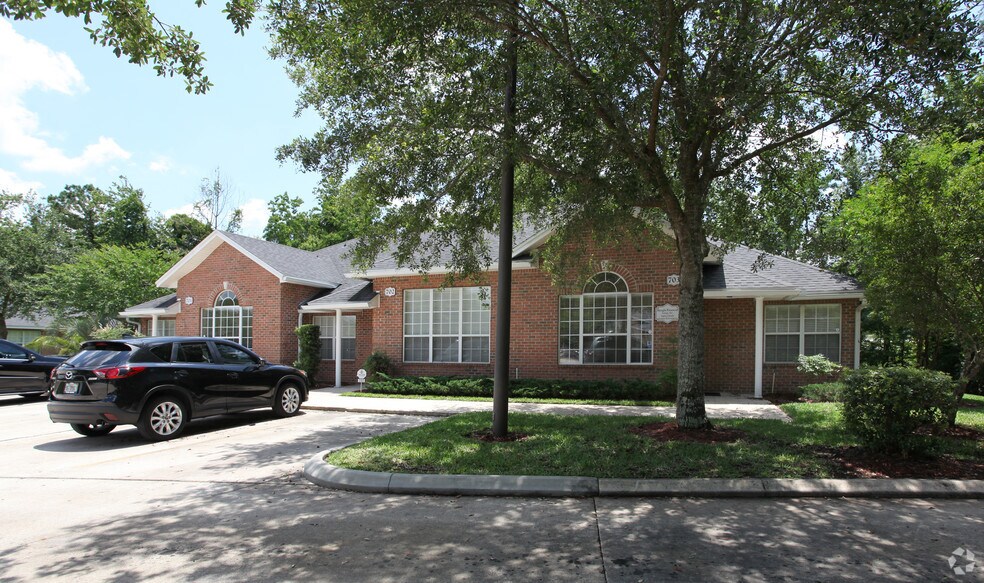 More Photos Of 8833 Perimeter Park Blvd, Jacksonville Medical For Lease