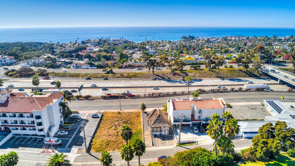 More Photos Of 2449 S El Camino Real, San Clemente Storefront Retail Office For Sale