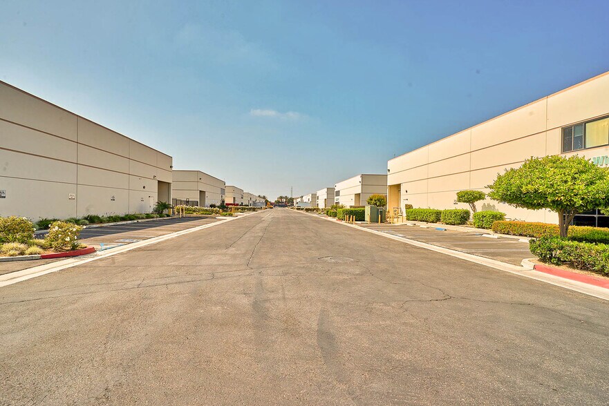 More Photos Of 4569 Firestone Blvd, South Gate Refrigeration Cold Storage For Sale