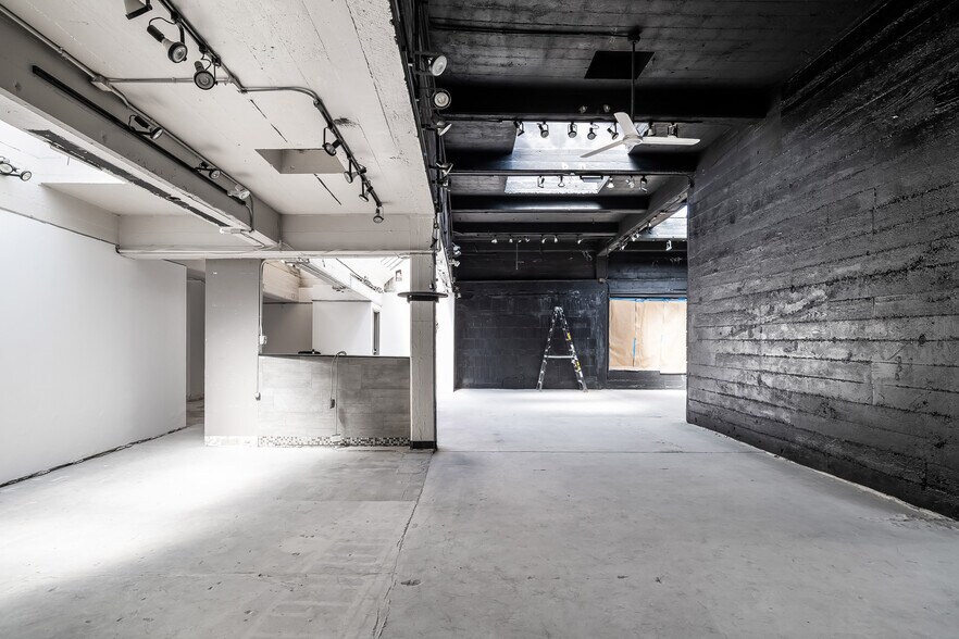 More Photos Of 245 S Van Ness Ave, San Francisco Warehouse For Lease