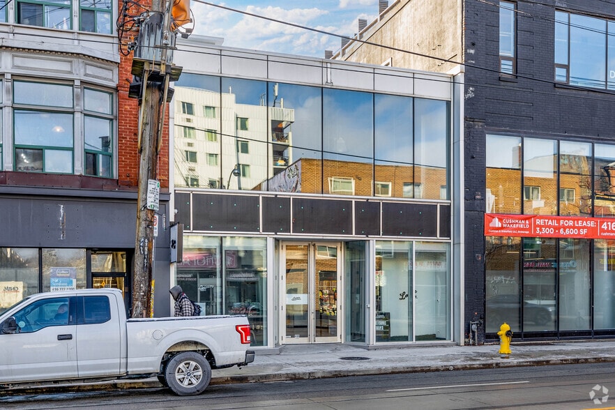 More Photos Of 499 Queen St W, Toronto Storefront For Lease