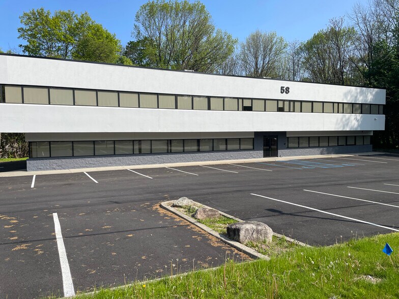 More Photos Of 58 US Highway 46, Budd Lake Office For Lease