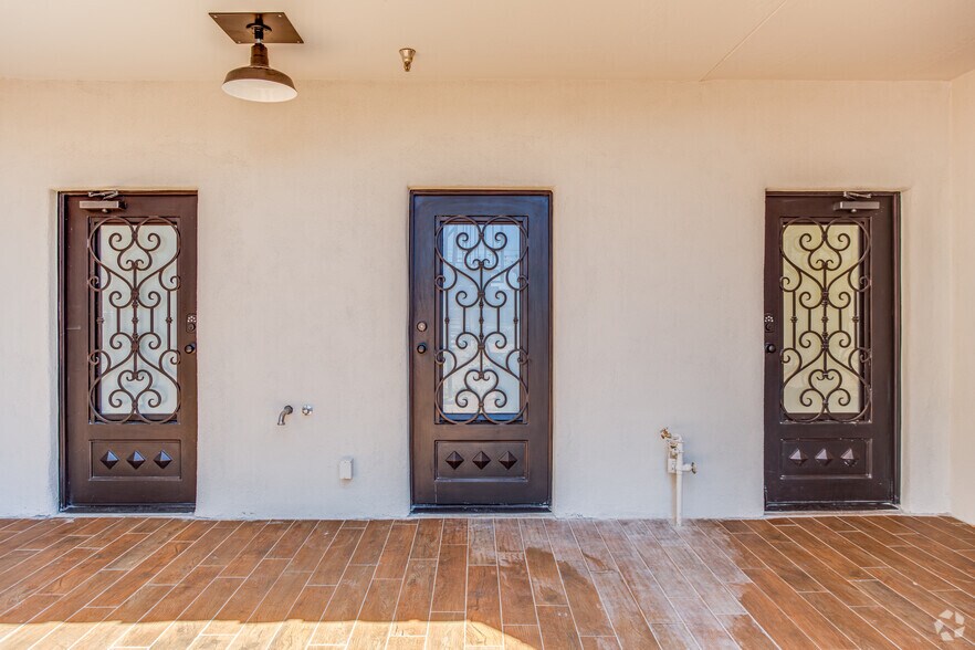 More Photos Of 7720 E Evans Rd, Scottsdale Office For Lease