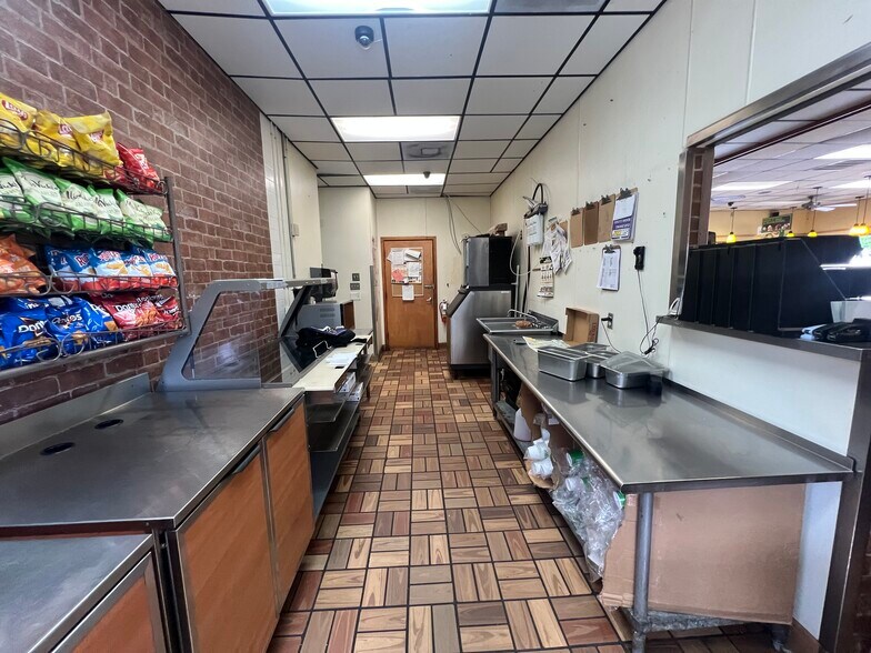 More Photos Of 5025 Santa Fe Dr, Fayetteville General Retail For Sale