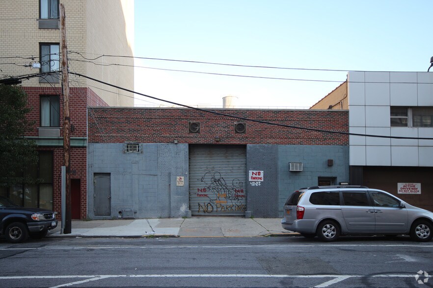 More Photos Of 42-22 Crescent St, Long Island City Apartments For Lease