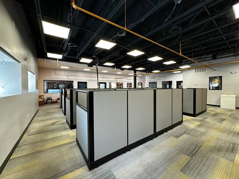 More Photos Of 100 Middlesex Ave, Carteret Industrial For Sale