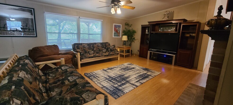 More Photos Of 180 Private Road 1735, Chico Marina For Sale