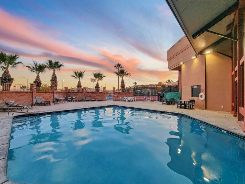 More Photos Of 850 S Bluff St, Saint George Hotel For Sale