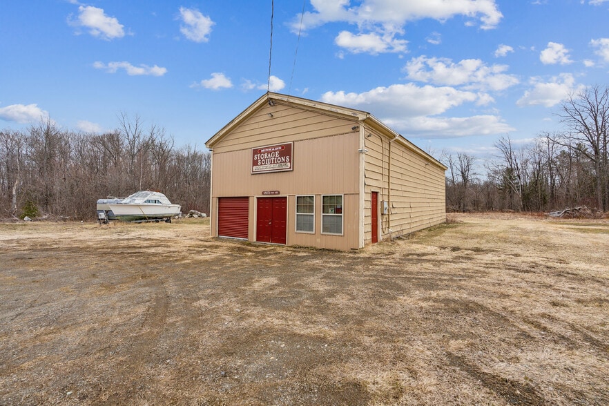More Photos Of 60 Mill St, Corinna Self Storage For Sale