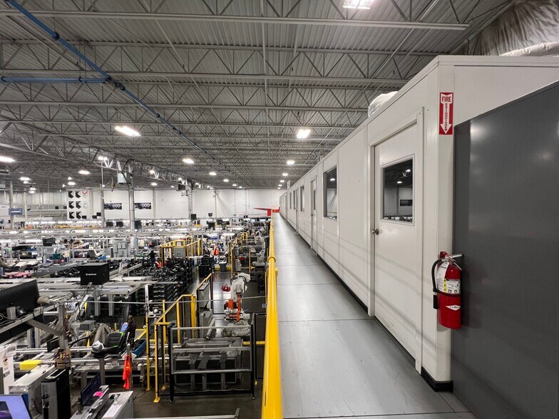 More Photos Of , Spring Hill Industrial For Sale