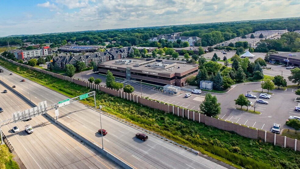 More Photos Of 2955 Centre Pointe Dr, Roseville Medical For Lease