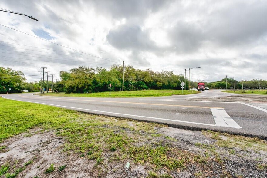 More Photos Of Gunn Hwy & Lutz Lake Fern rd, Odessa Land For Sale