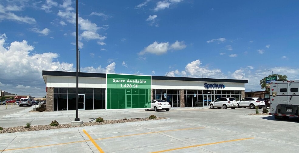 More Photos Of 308 N 48th St, Lincoln Storefront Retail Office For Lease