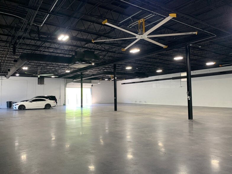 More Photos Of 1311 Collier Rd NW, Atlanta Warehouse For Sale