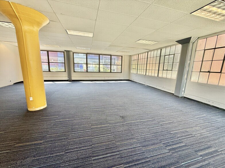 More Photos Of 300 Broadway, San Francisco Loft Creative Space For Lease
