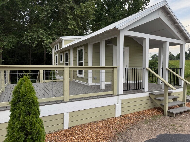 More Photos Of 10959 Highway 79 N, Buchanan Dormitory For Sale