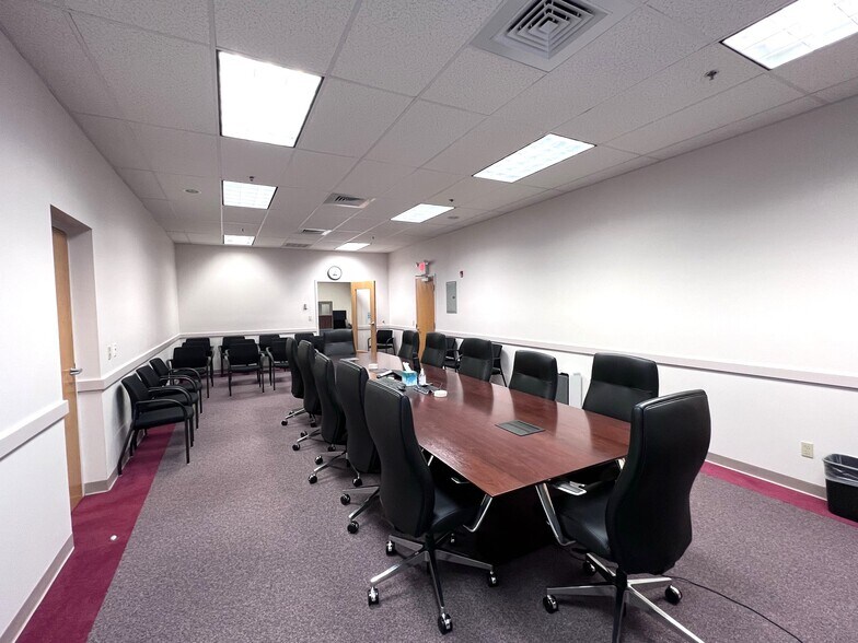 More Photos Of 235 Promenade St, Providence Office For Lease