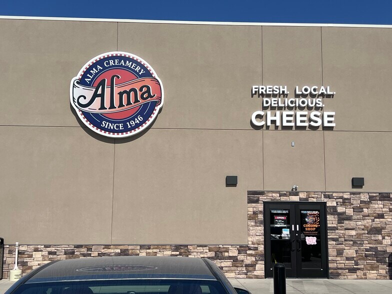 More Photos Of 32691 K99 Hwy, Alma Truck Stop For Sale