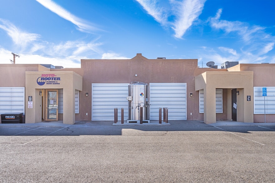 More Photos Of 7510 Mallard Way, Santa Fe Light Distribution For Sale
