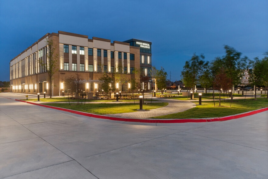 More Photos Of 12850 Dallas Pky, Frisco Medical For Lease